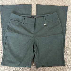 GUC New York and Company low rise trousers